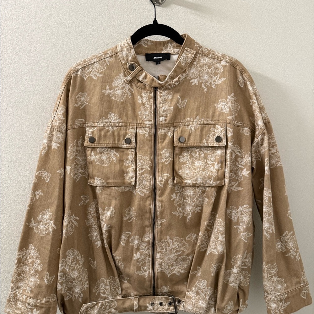 Denim Jacket and Shorts Set Floral Utility Jacket - Beige/Tan and White